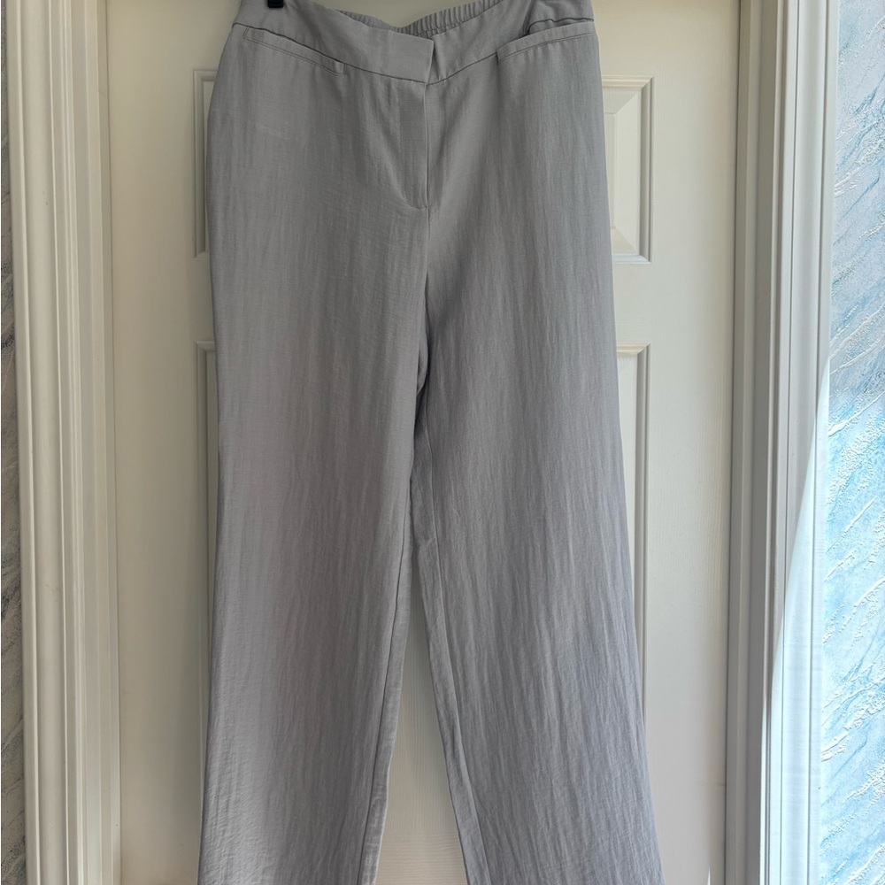 Chico's Travelers Collection Light Gray Pants